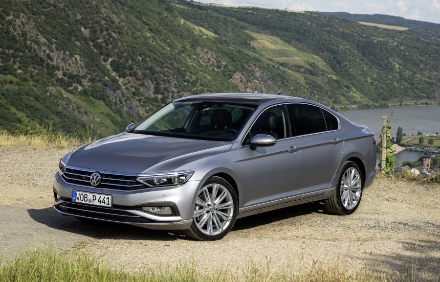  Volkswagen Passat Highline (B8) 2019 года  (WW) (фото 16 из 34)